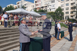 Плевен - ВВВУ "Георги Бенковски" - връчване на офицерски пагони