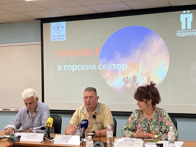 Националната федерация "Земеделие и горско стопанство" продължава да настоява за спешна среща с министър-председателя за обсъждане на неотложни мерки