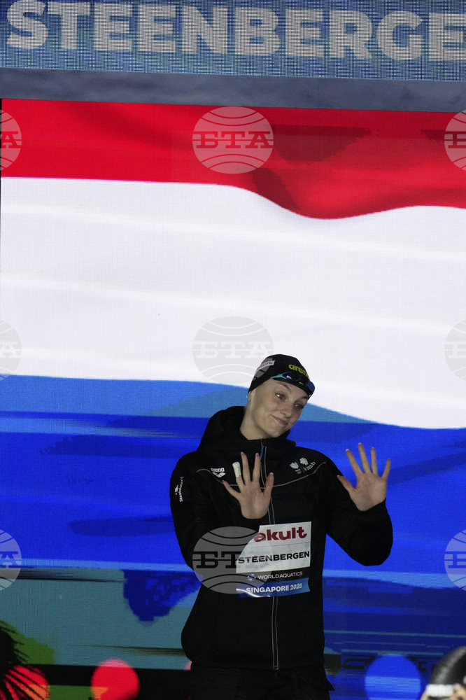 Марит Стеенберген спечели два златни медала с европейски рекорди на шампионата на Стария континент по плуване 