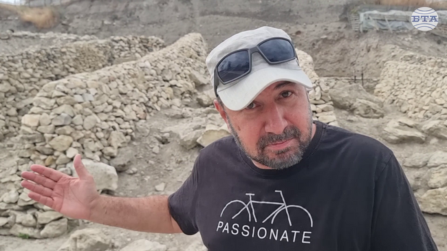 Стартираме „Акустиката на България“ от Солницата в Провадия - от началото на света, каза пред БТА Стефан Вълдобрев