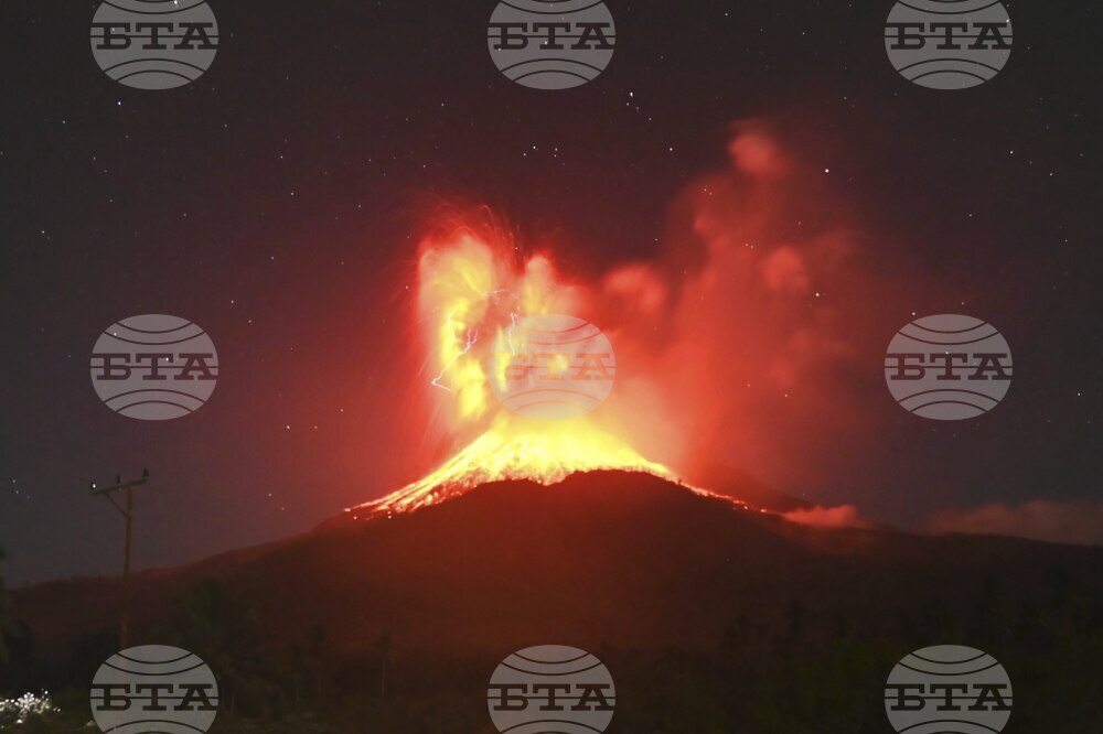 APTOPIX Indonesia Volcano
