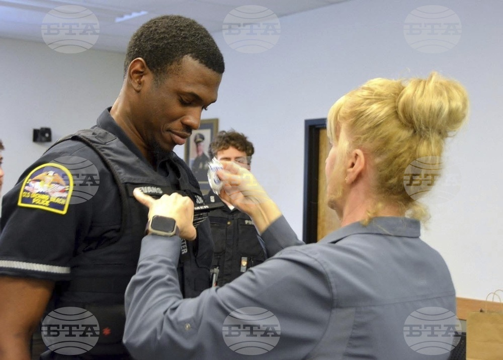 Immigration Police Officer Arrest