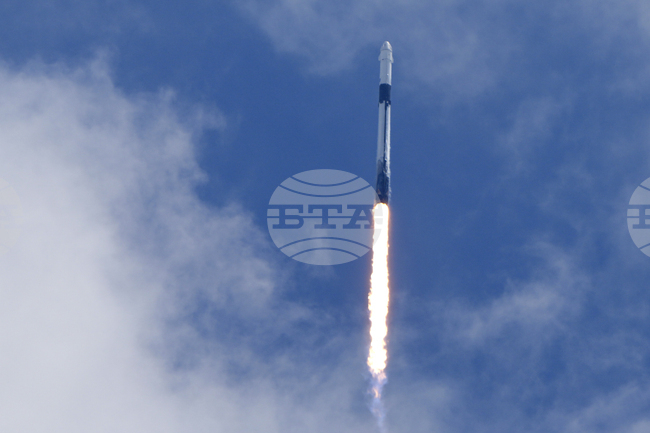 Нов международен екипаж пое към Международната космическа станция