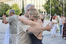 Пловдив - Аржентинско танго - Фотографска изложба "Прегръдката"