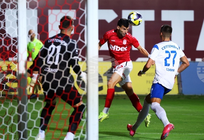 Футбол - ЦСКА 1948 - Септември (София)