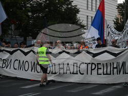 Сърбия - студенти - протест