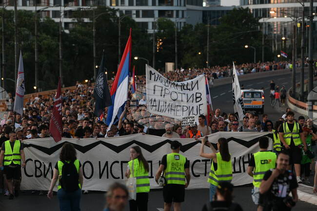 Студентите отхвърлиха поканата на сръбския президент Александър Вучич да участват в дебат за бъдещето на Сърбия 