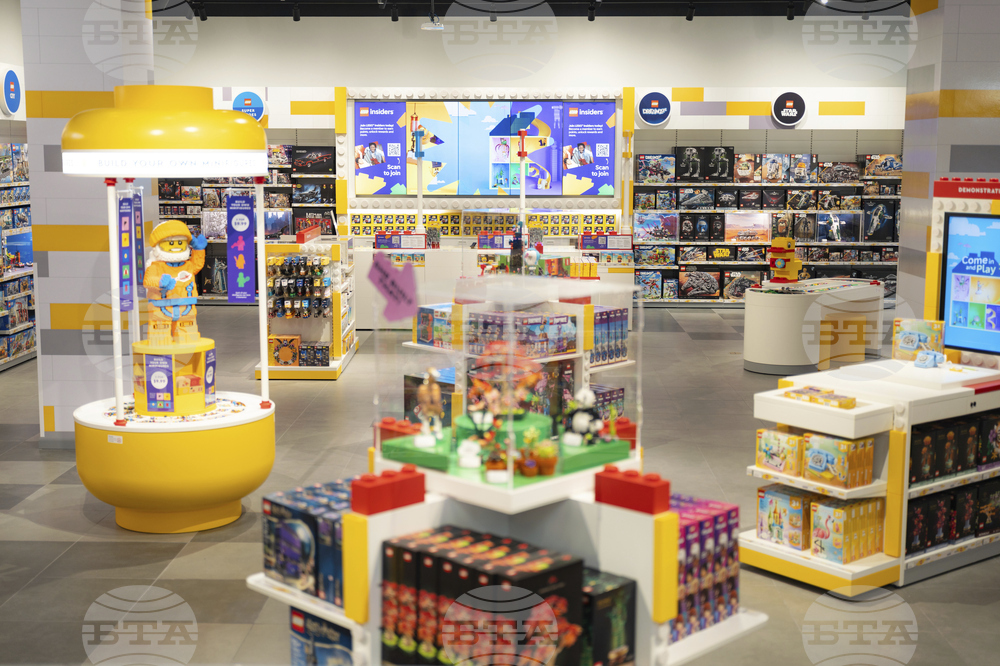 "Лего" с рекордни приходи за първото полугодие благодарение на партньорства с други марки