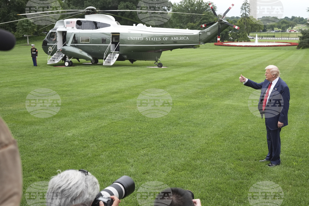 В предупреждение към Русия Доналд Тръмп нареди препозициониране на две ядрени подводници, информира АП