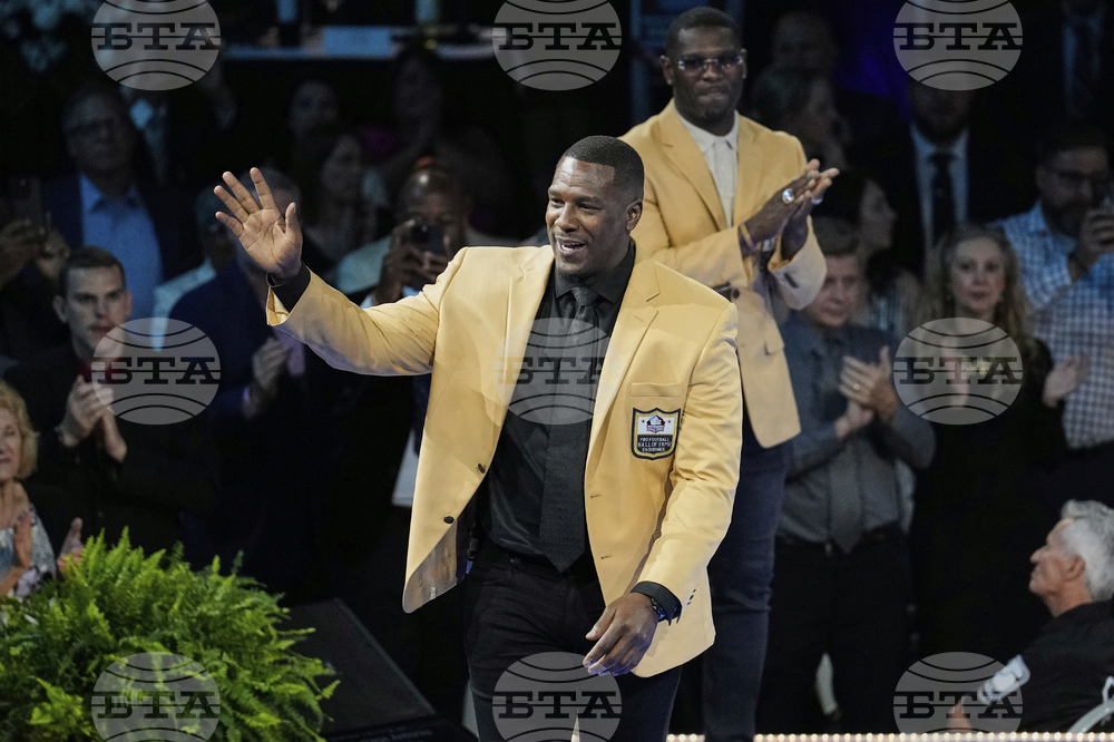 Hall of Fame Football