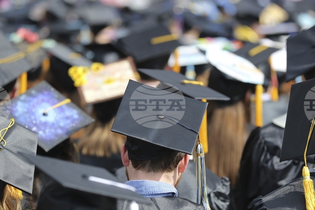 Работодателите в Нидерландия вече могат да проверяват по-добре автентичността на дипломите, за да предотвратяват измамите