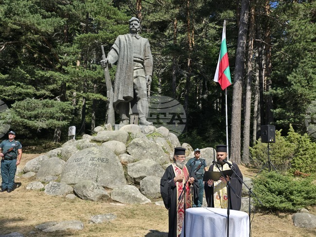 Село Попови ливади - 122 години Илинденско-Преображенско въстание