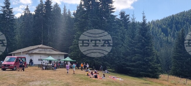 Спортен празник събра деца с увреждания и родителите им край Смолянските езера