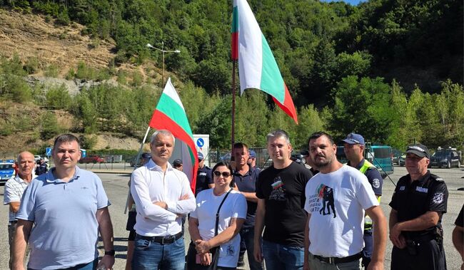 “Възраждане” настоява България да работи по-активно за отварянето на Беломорския проход
