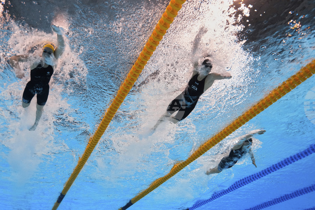 Щафетата на САЩ на 4 по 100 метра свободен стил (микс) постави нов световен рекорд