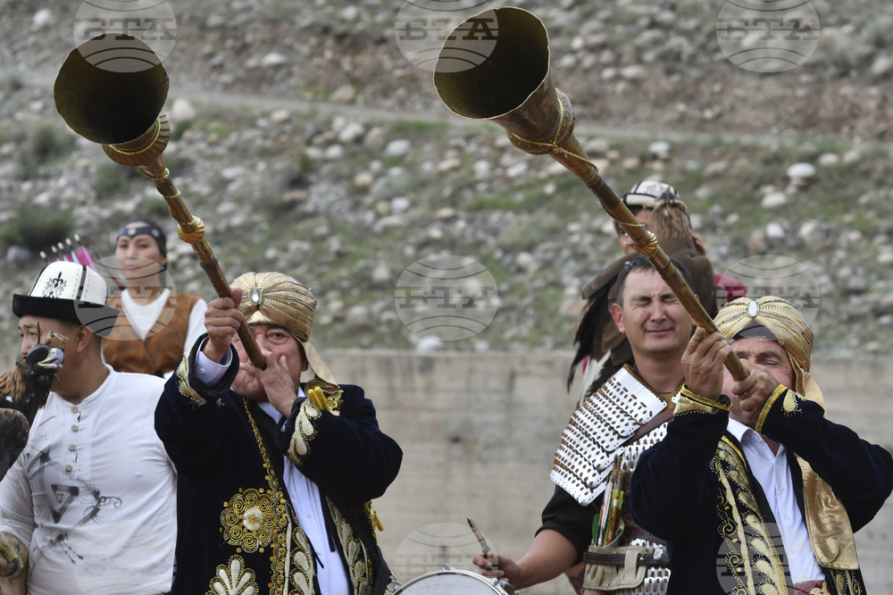 Kyrgyzstan Salbuurun Festival