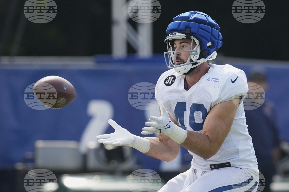 Colts Camp Football