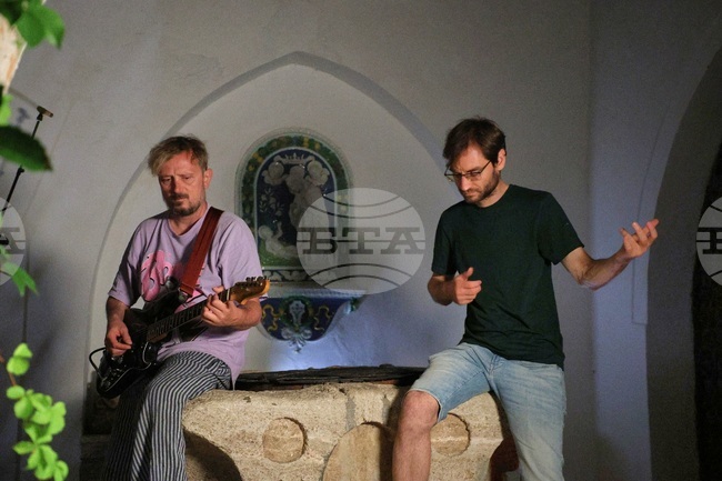 Balchik Palace Becomes Part of Singer Stefan Valdobrev's Acoustics of Bulgaria Project