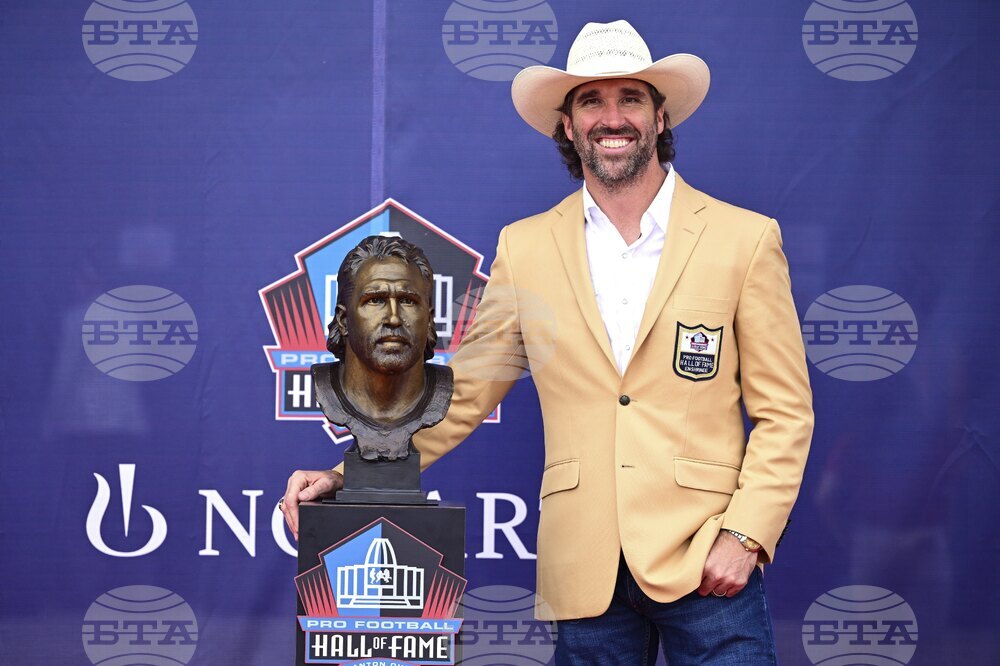 Hall of Fame Football