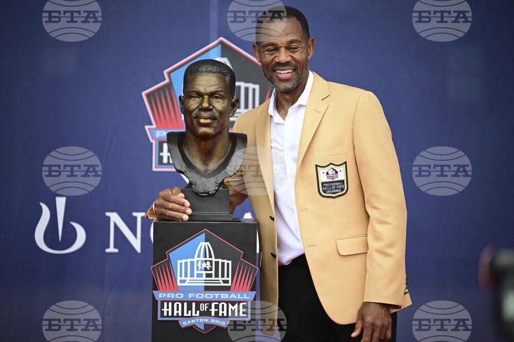 Hall of Fame Football