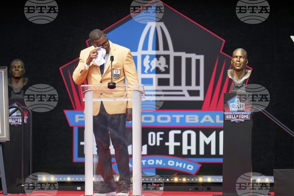 Hall of Fame Football