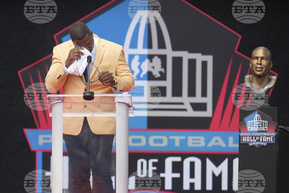Hall of Fame Football
