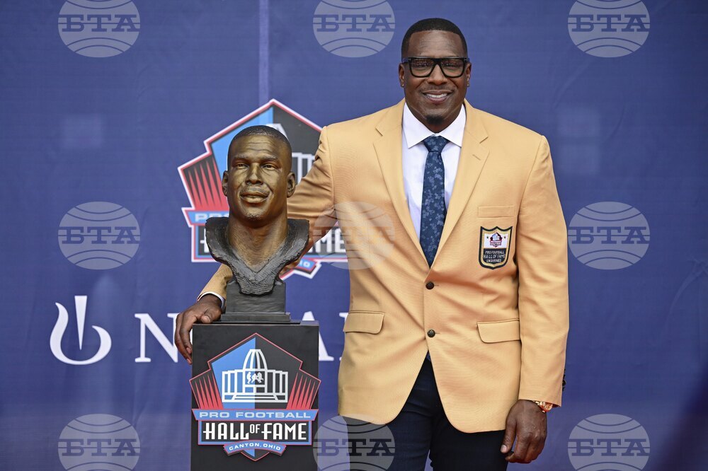 Hall of Fame Football