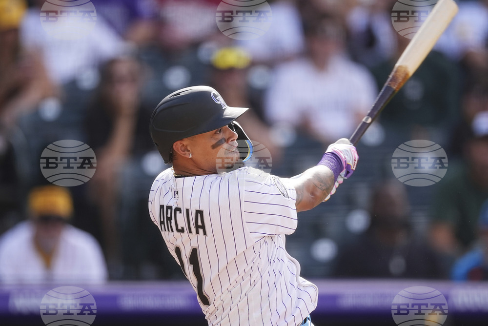 Pirates Rockies Baseball