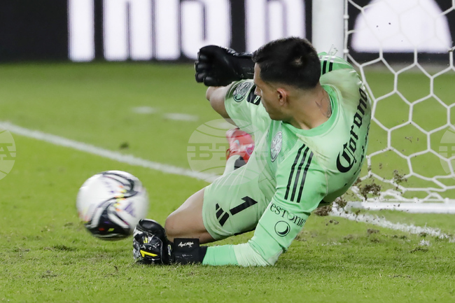 Вратарят на Мексико Луис Малагон ще пропусне Световното първенство по футбол заради контузия