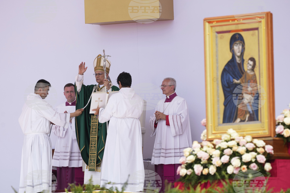 Italy Pope Youths Jubilee