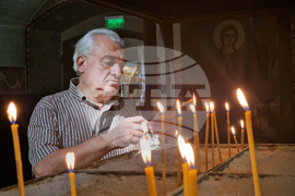 Разград - храм „Свети Николай Мирликийски Чудотворец” - неделно богослужение