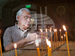 Разград - храм „Свети Николай Мирликийски Чудотворец” - неделно богослужение