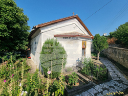 Село Бураново - протест - свещеник