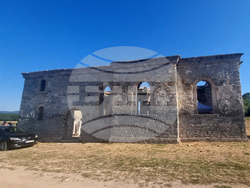 Село Запалня - митрополит Киприан - Потопената църква - литургия