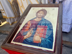 Село Запалня - митрополит Киприан - Потопената църква - литургия