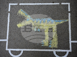 Вършец - деца - рисунка на асфалт