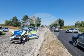 Плевен - катастрофа - полицейски автомобил