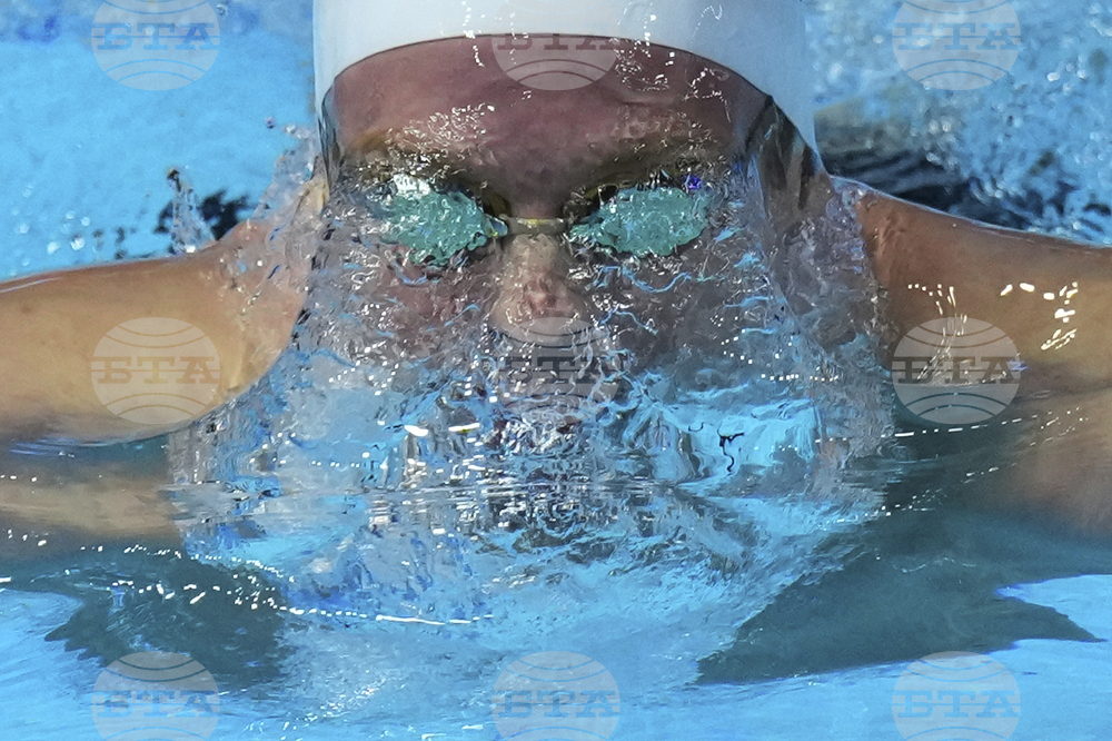 Българските плувци отпаднаха в сериите от първия ден на Световното първенство за юноши в Румъния