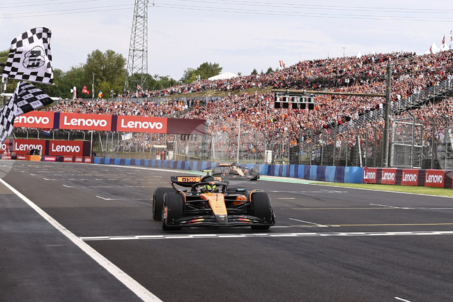 Ландо Норис устоя на атаките на Оскар Пиастри и спечели Гран при на Унгария във Формула 1, грешна стратегия провали Шарл Льоклер
