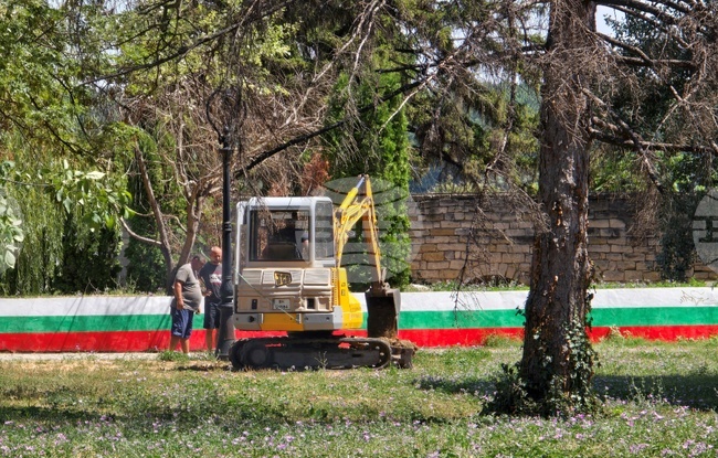 Археолози наблюдават реконструкцията на крайдунавския парк във Видин