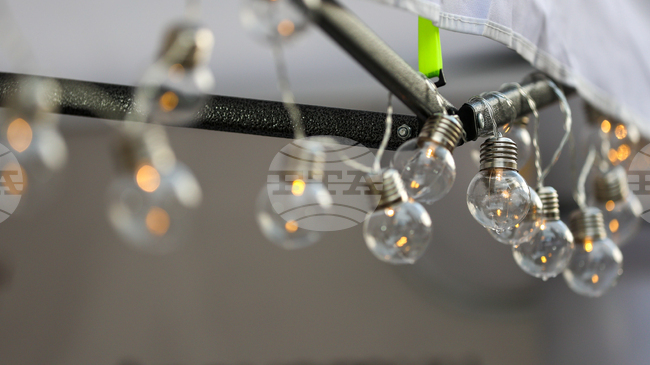 Сметките за тока, цените на водата - "задържано избухване" или плавно въвеждане