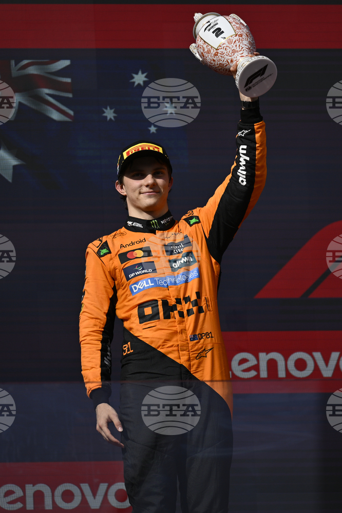 Кръщават трибуна на Оскар Пиастри в Мелбърн