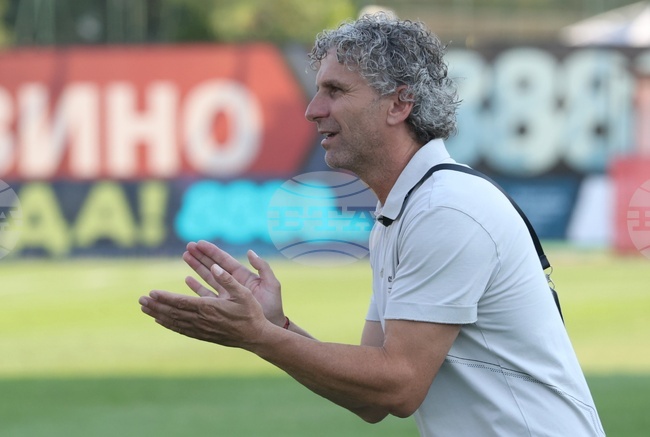 Танчо Калпаков се завръща начело на втородивизионния футболен Марек (Дупница)