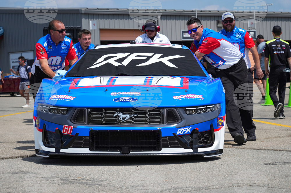NASCAR Iowa Autoracing