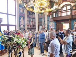 Ямбол - поклонение пред чудотворна икона