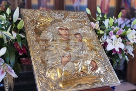 Ямбол - поклонение пред чудотворна икона