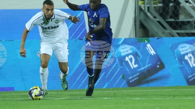 Защитникът на Левски Оливер Камдем има мускулна контузия на лявото бедро