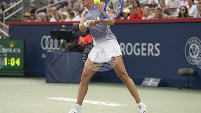 Ига Швьонтек продължава на полуфиналите на турнира по тенис в Синсинати