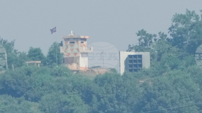 Южна Корея обяви, че ще разследва твърденията на Пхенян за проникване на дрон във въздушното пространство на Северна Корея