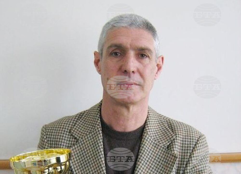 На 78-годишна възраст е починал бившият футболист на Етър (В. Търново) и бивш елитен съдия Стефан Чакъров